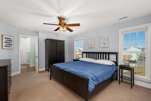 3 Schlafzimmer, Schreibtisch, Bügeleisen/Bügelbrett, kostenloses WLAN