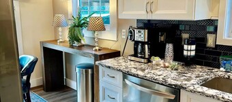 The Blue Heron - Lake View near Music Park