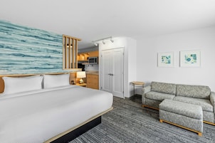 Estudio, 1 cama de matrimonio grande con sofá cama | Cortinas opacas, tabla de planchar con plancha, cunas gratuitas