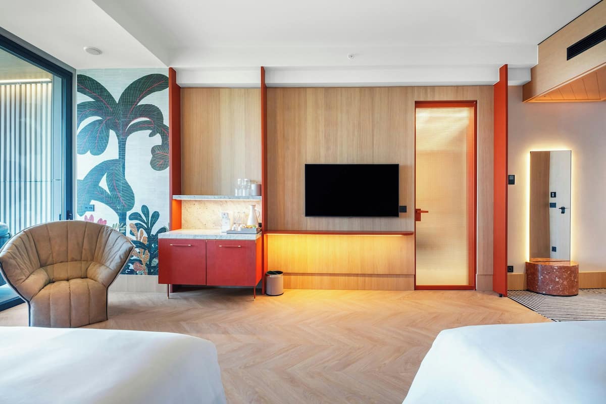 Schallisolierte Zimmer, Bügeleisen/Bügelbrett, kostenlose Babybetten