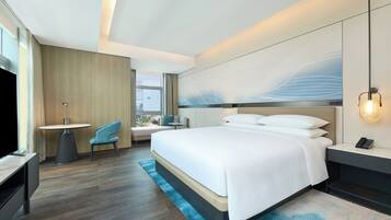Premier Room, 1 King Bed, City View, Corner | View from room
