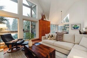 Smart TV, fireplace, offices