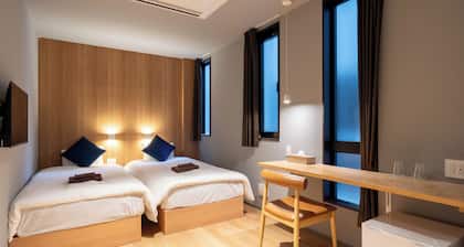 ZONE SHINSAIBASHI WEST