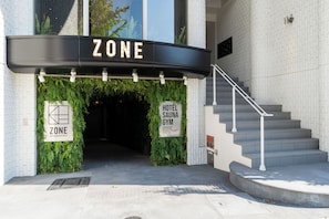 Bagian depan properti