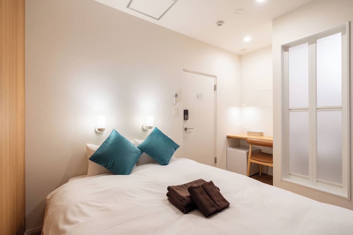 Habitación doble económica | Wifi gratis