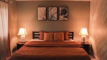 3 habitaciones, escritorio, tabla de planchar con plancha y wifi gratis