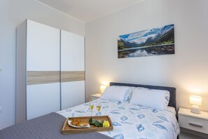 3 bedrooms, internet