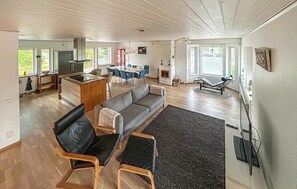 Fernseher, Kamin