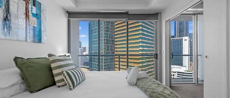 1 chambre, bureau, fer et planche à repasser, Wi-Fi