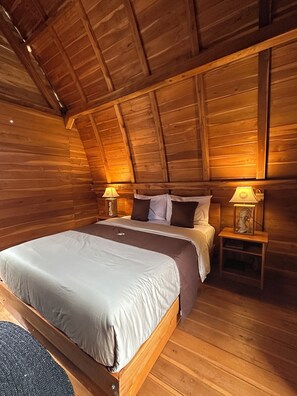 Cabin Tiêu chuẩn, ban công, quang cảnh núi | Bàn, truy cập Internet không dây miễn phí 