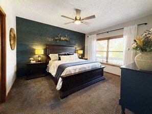 4 bedrooms, iron/ironing board, travel cot, free WiFi