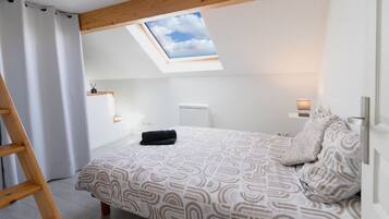5 chambres, fer et planche à repasser, Wi-Fi gratuit, draps fournis