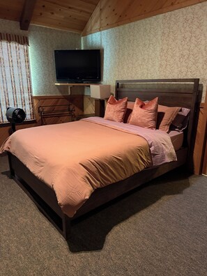 4 bedrooms, Internet, bed sheets