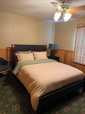 4 bedrooms, Internet, bed sheets