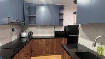 Microwave, stovetop