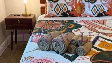 2 bedrooms, iron/ironing board, free WiFi, bed sheets