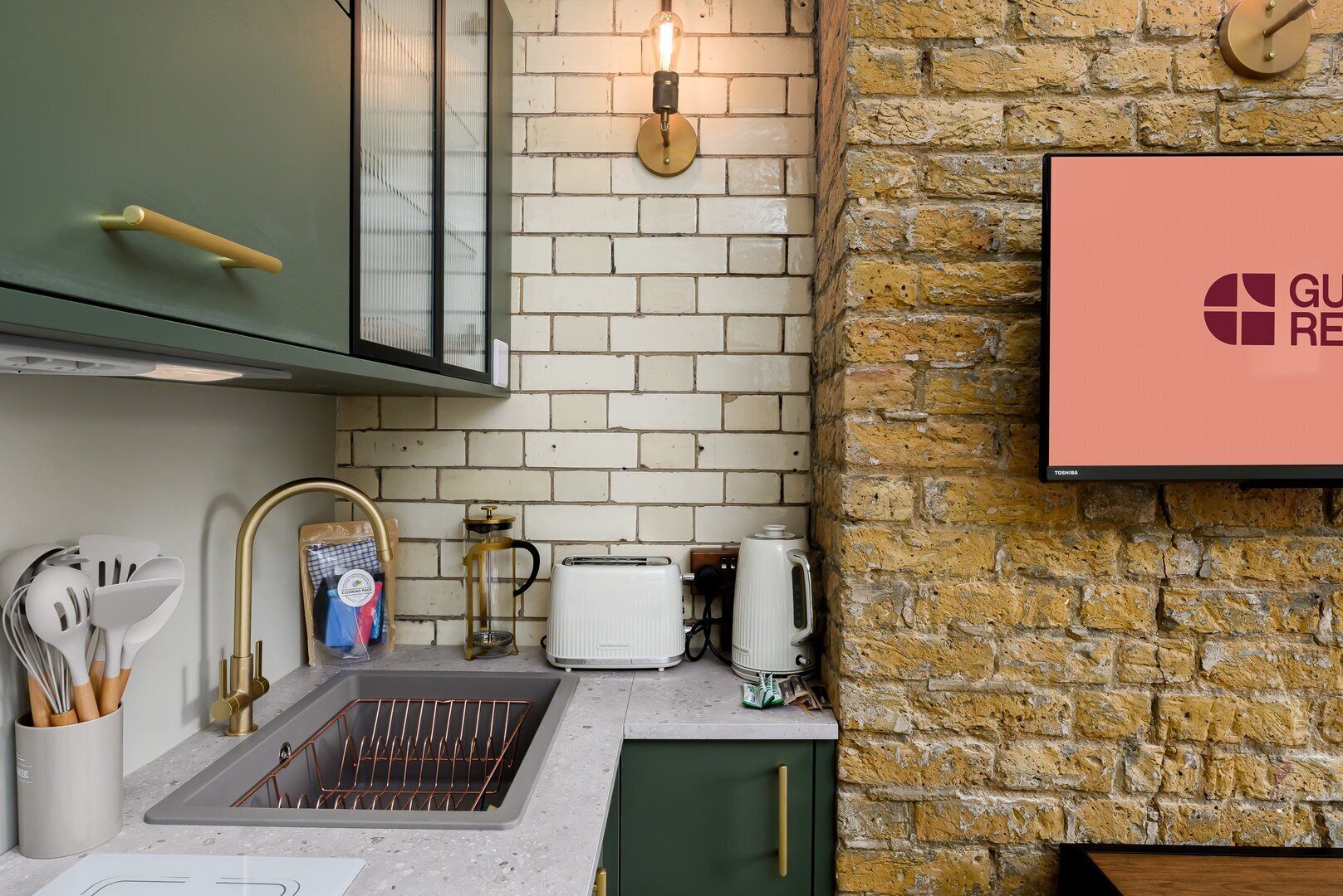 Fridge, microwave, coffee/tea maker, toaster