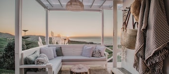 Hinterland Retreat. Coastal glamping cabin minutes from the surf.