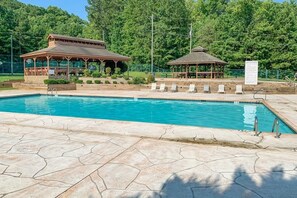 Pool - New Chic Cabin In Talking Rock Creek Subdivision (Ranger)
