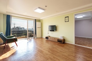 Suite, Ocean View | Free WiFi