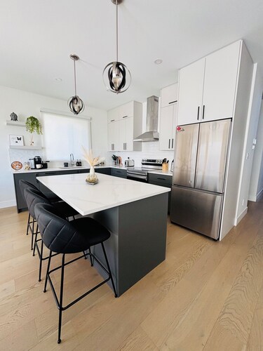 Charming Detached 3-Bedroom escape- sleeps 6