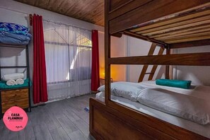 3 dormitorios, tabla de planchar con plancha, wifi y ropa de cama