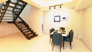 Basic Villa | Living area