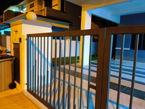 Exterior - Taman Putri Kulai (Kulai)
