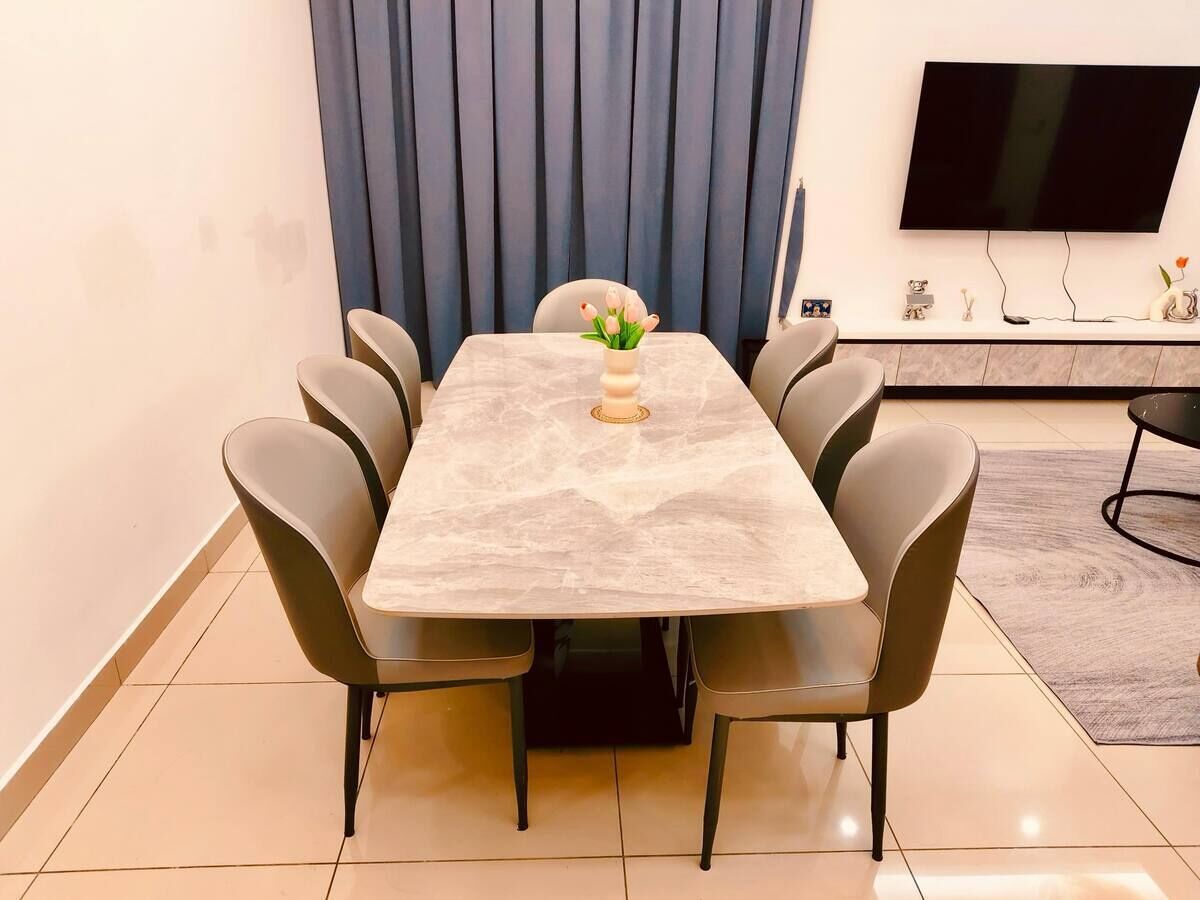 Basic Villa | Dining room