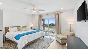 4 bedrooms, iron/ironing board, free WiFi, bed sheets