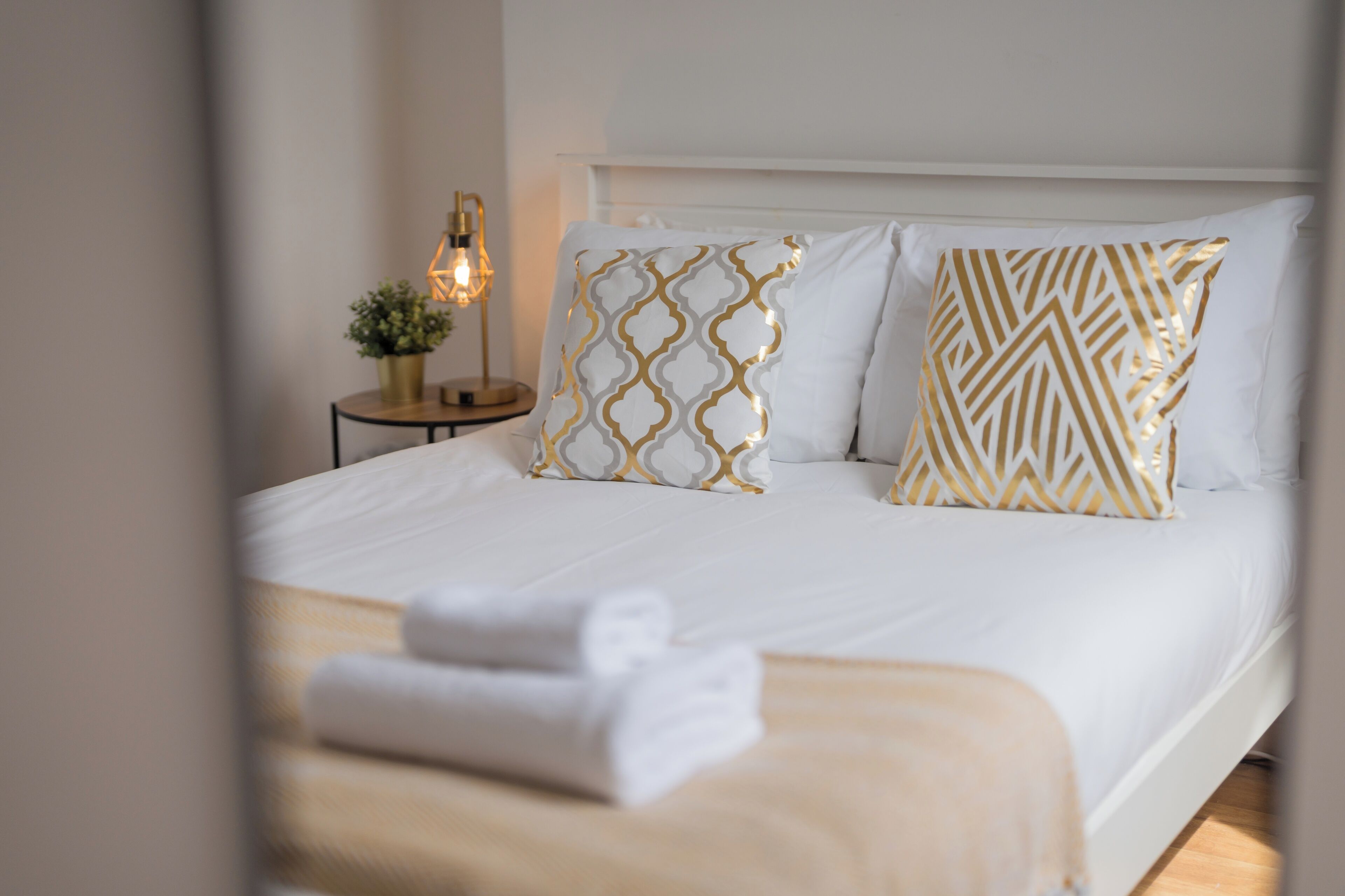 3 bedrooms, WiFi, bed sheets