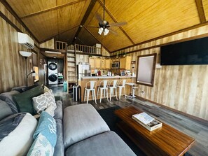 スマートテレビ、書庫、ステレオ