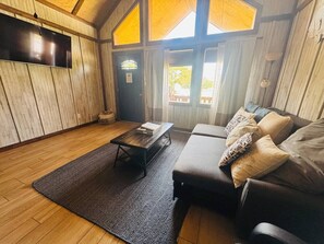 スマートテレビ、書庫、ステレオ