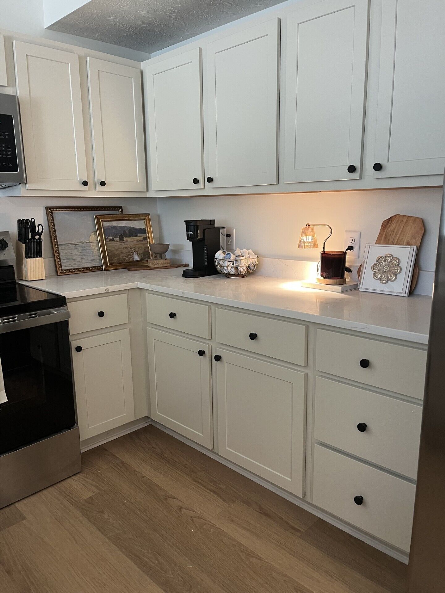 Mikroaaltouuni, uuni, liesi, astianpesukone