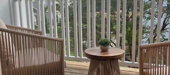 Welcoming 3-bedroom condo, On campus, short walk to Davis Wade and Dudy Noble