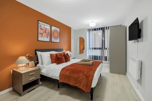 1 chambre, fer et planche à repasser, accès Internet, draps fournis