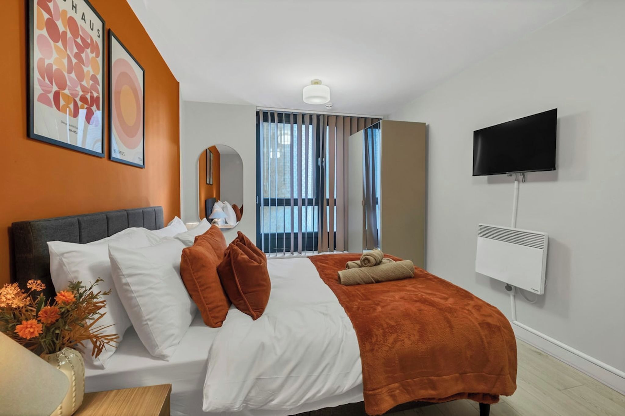 1 chambre, fer et planche à repasser, accès Internet, draps fournis