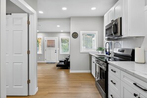 Private kitchen - Charming house with AC in Seattle (Seattle)