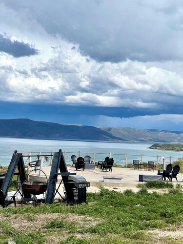 The Black Bear Yurt: Rustic Hilltop Escape with Stunning Bear Lake Views – Sleeps 12!