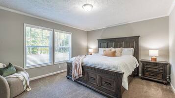 4 habitaciones, tabla de planchar con plancha y wifi gratis