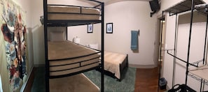 4 bedrooms, WiFi