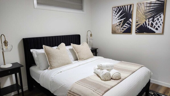 2 sovrum, strykjärn/strykbräda, wi-fi och sängkläder