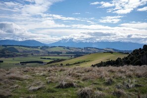 Unclassified image, 4 of 28, button - Whitestone Retreat 2 by Tiny Away (Hillside)