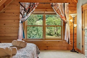 3 chambres, fer et planche Ă repasser, Wi-Fi, draps fournis