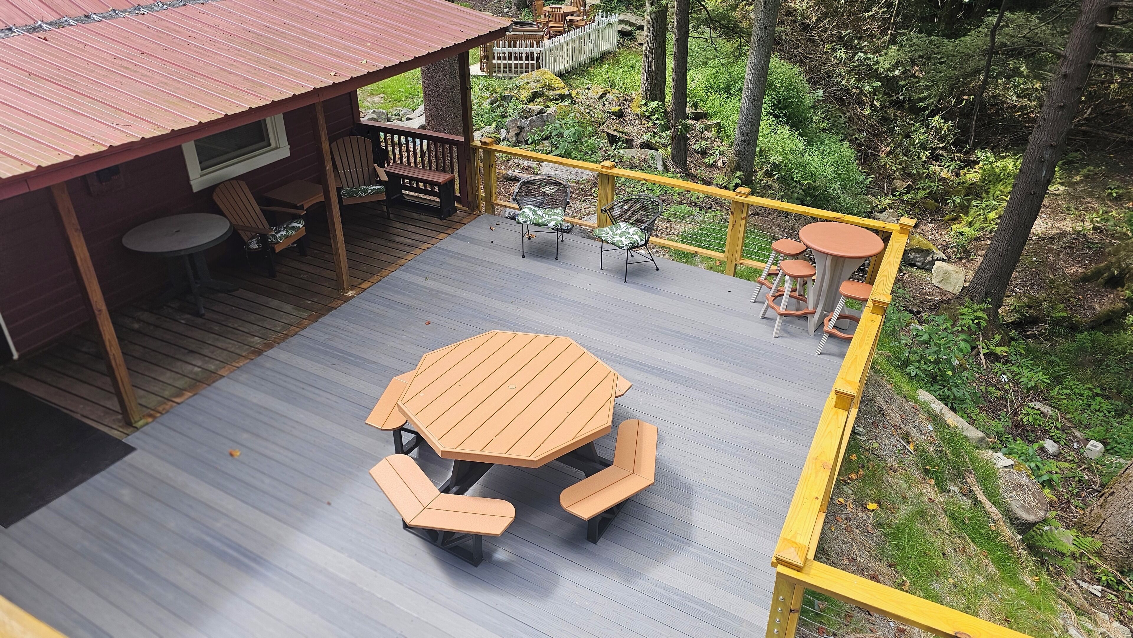 屋外ダイニングエリア