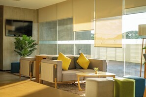 Lounge - Aeon Towers  (Davao)