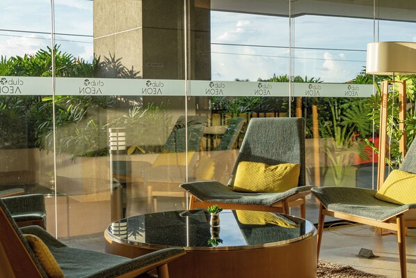 Lounge - Aeon Towers  (Davao)