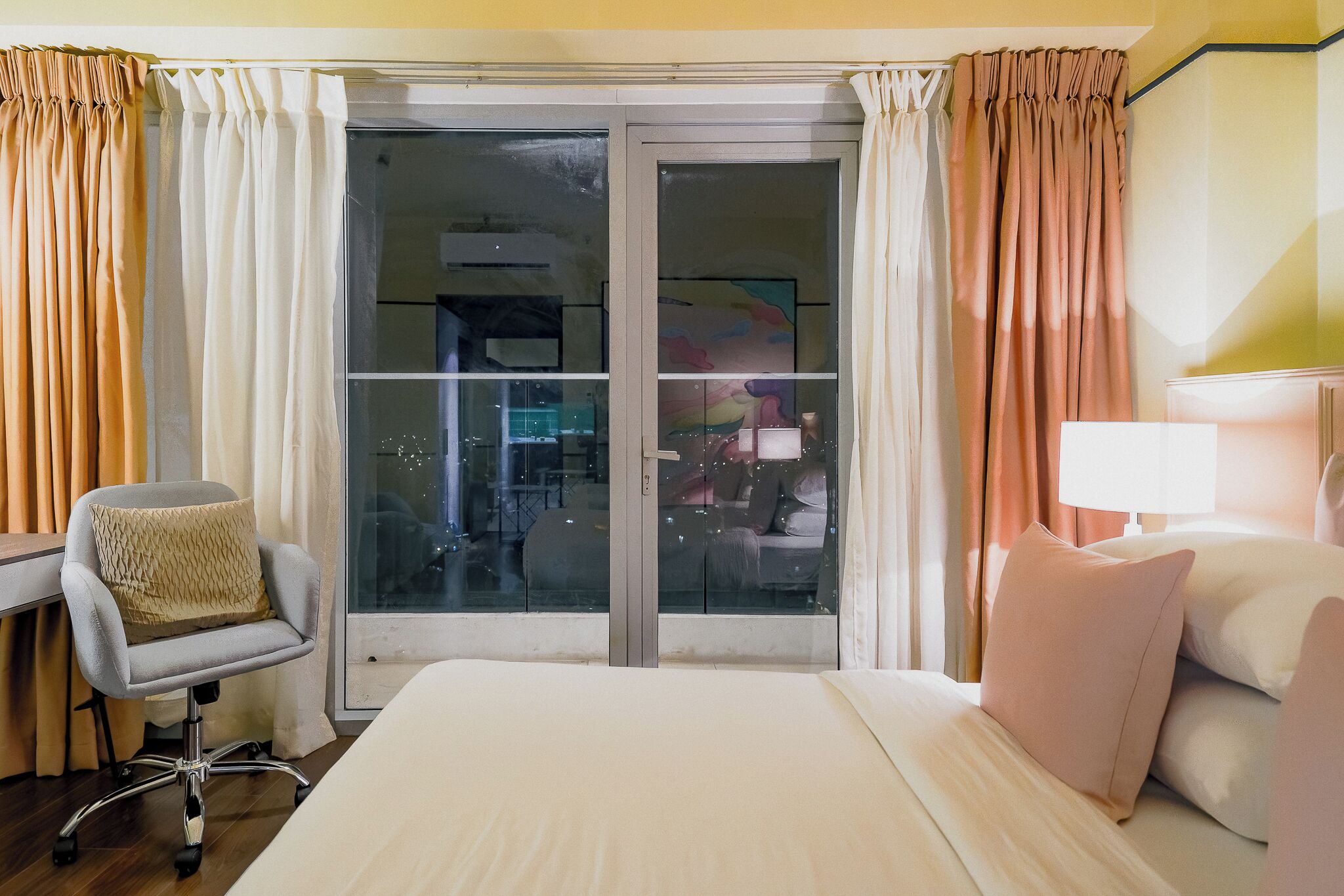 Deluxe Apartment, 1 Queen Bed with Sofa bed, Balcony, City View | Individually decorated, individually furnished, desk, laptop workspace