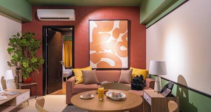 Aeon Towers Private Residential Apartments I Next to Abreeza Ayala Malls I Prime Location l Fast Wifi l Free Pool I Managed by Bleuspace