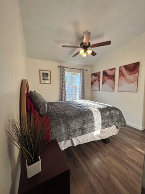 2 habitaciones, wifi gratis y ropa de cama